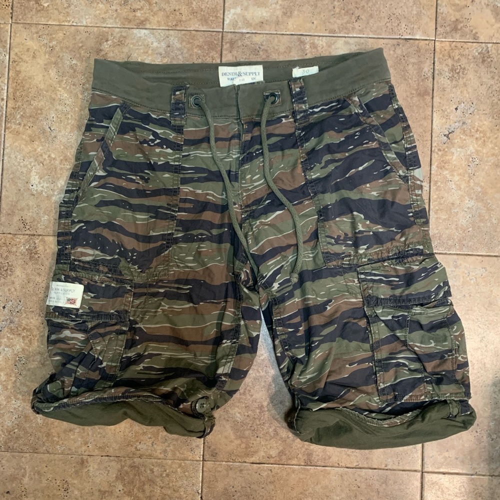 Ralph Lauren Denim & Supply Cargo shorts